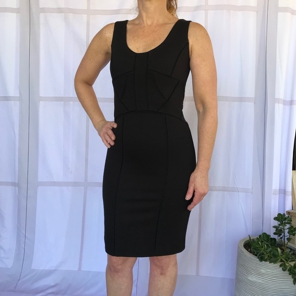 Robert Rodriguez scoop neck knee length lined sheath dress‎ size 2 black - Picture 2 of 8